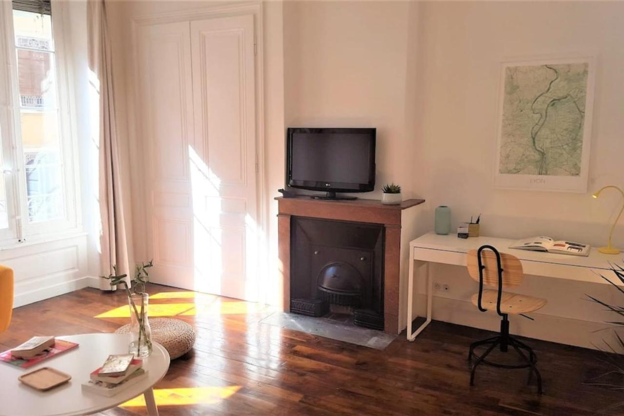 Le Duguesclin-4 Pers Saxe Gambetta Apartment Lyon Exterior photo